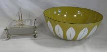 ENAMEL MIXING BOWL AND SARDINE DISH