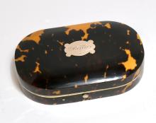 TORTOISESHELL NECESSAIRE