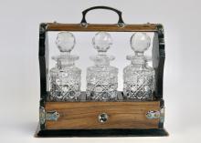 VICTORIAN TANTALUS