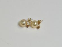 PEARL EARRINGS