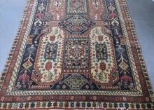 FINE BAKHTIARI RUG