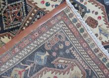 FINE BAKHTIARI RUG