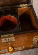 ANTIQUE ROSEWOOD TEA CADDY