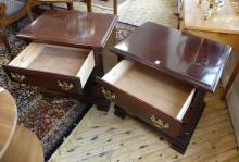 PAIR OF CHERRY NIGHTSTANDS