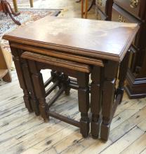 OAK NEST OF TABLES