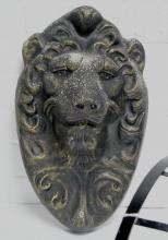 LION AND WALL BASKET