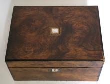 BURL WALNUT BOX