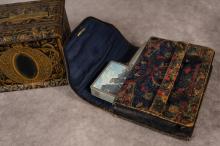 CIGARETTE DISPENSER AND CARD CASE