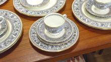 WEDGWOOD "FLORENTINE" DINNERWARE