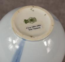ANTIQUE ROYAL DOULTON VASE