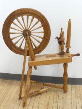 ANTIQUE SPINNING WHEEL