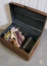 ANTIQUE TRUNK