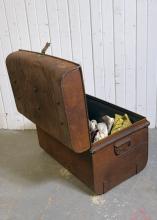 ANTIQUE TRUNK
