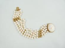VINTAGE CORAL & GOLD BRACELET