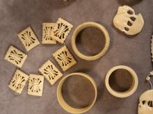 ASSORTED IVORY ITEMS