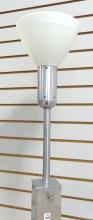 WALTER VON NESSEN TABLE LAMP