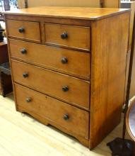 19TH CENTURY CHEST OF DRAWERS