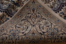NAIN RUG
