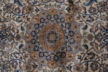 NAIN RUG