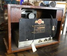 SPARTON WOOD CASED RADIO