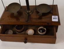 ANTIQUE APOTHECARY SCALE