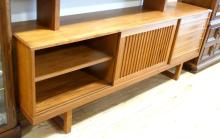 MCM TEAK CREDENZA WITH HUTCH TOP