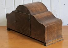 MANTEL CLOCK