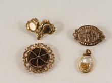 SPECULATIVE GOLD BROOCHES AND PENDANT