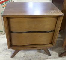 PAIR OF MCM NIGHTSTANDS