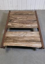 ANTIQUE SKID