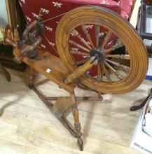 ANTIQUE SPINNING WHEEL