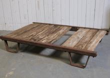 ANTIQUE SKID