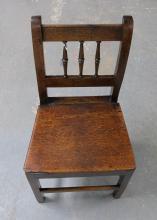 EARLY OAK CHAIR
