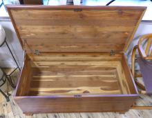 VINTAGE CEDAR CHEST