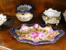 FIVE PIECES OF NIPPON PORCELAIN