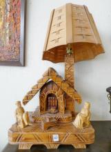 CARVED QUEBEC TABLE LAMP