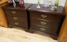 PAIR OF STRATHROY FURNITURE NIGHTSTANDS