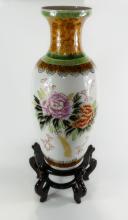 LARGE CHINESE PORCELAIN VASE WITH STAND