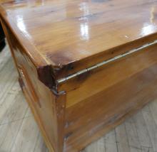 CEDAR CHEST