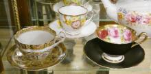 ROYAL ALBERT CUPS AND SAUCERS, TEAPOT